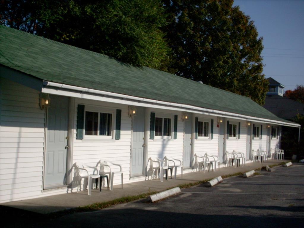 麦肯齐汽车旅馆和小屋酒店 谢尔本 外观 照片